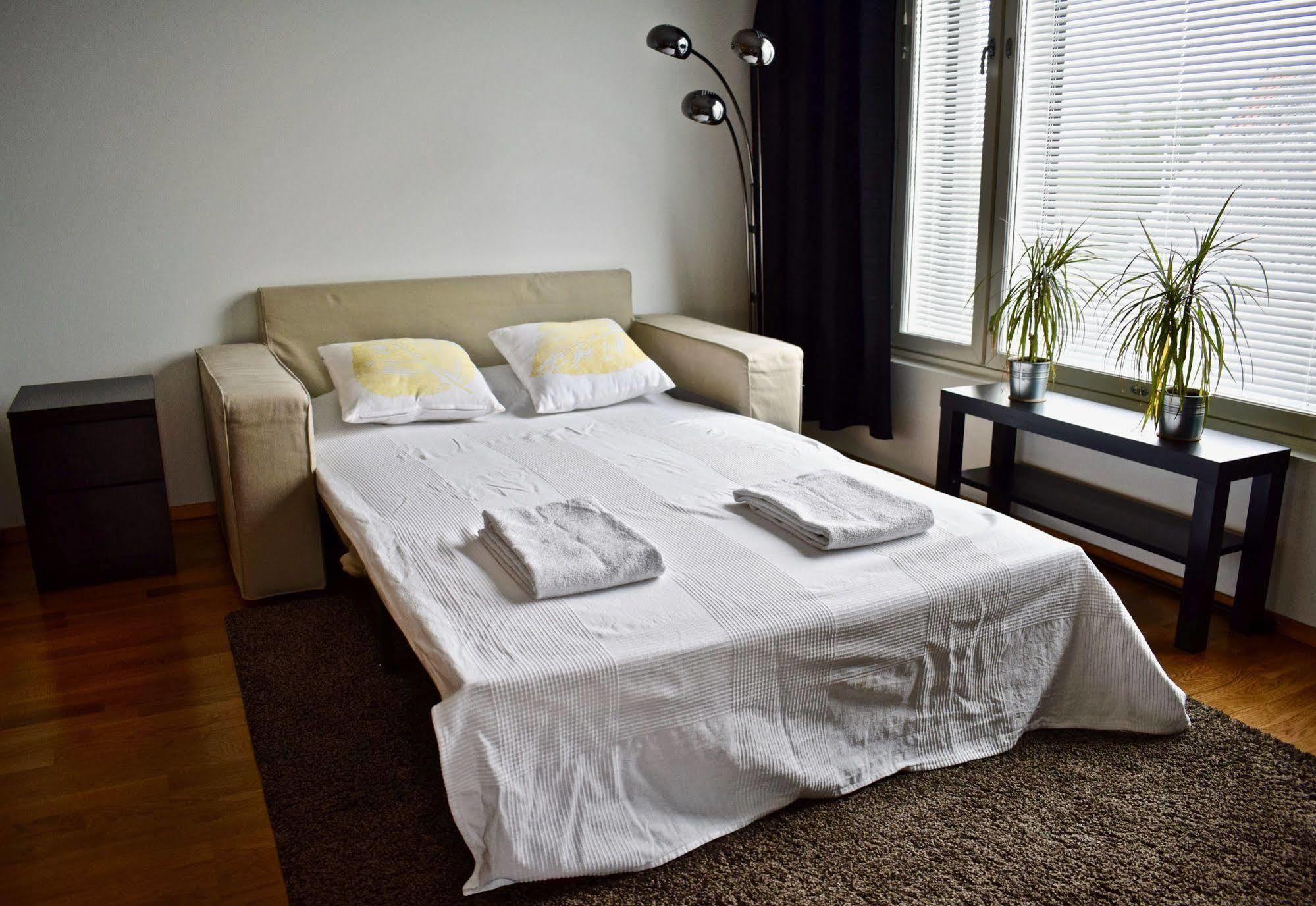 Avia Apartments Vantaa Buitenkant foto