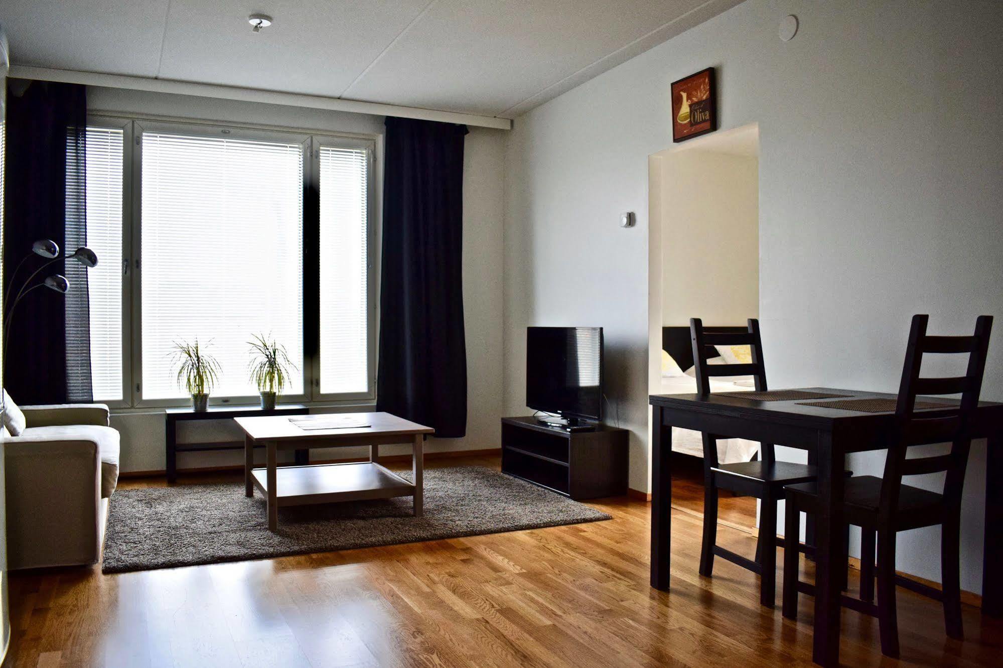 Avia Apartments Vantaa Buitenkant foto