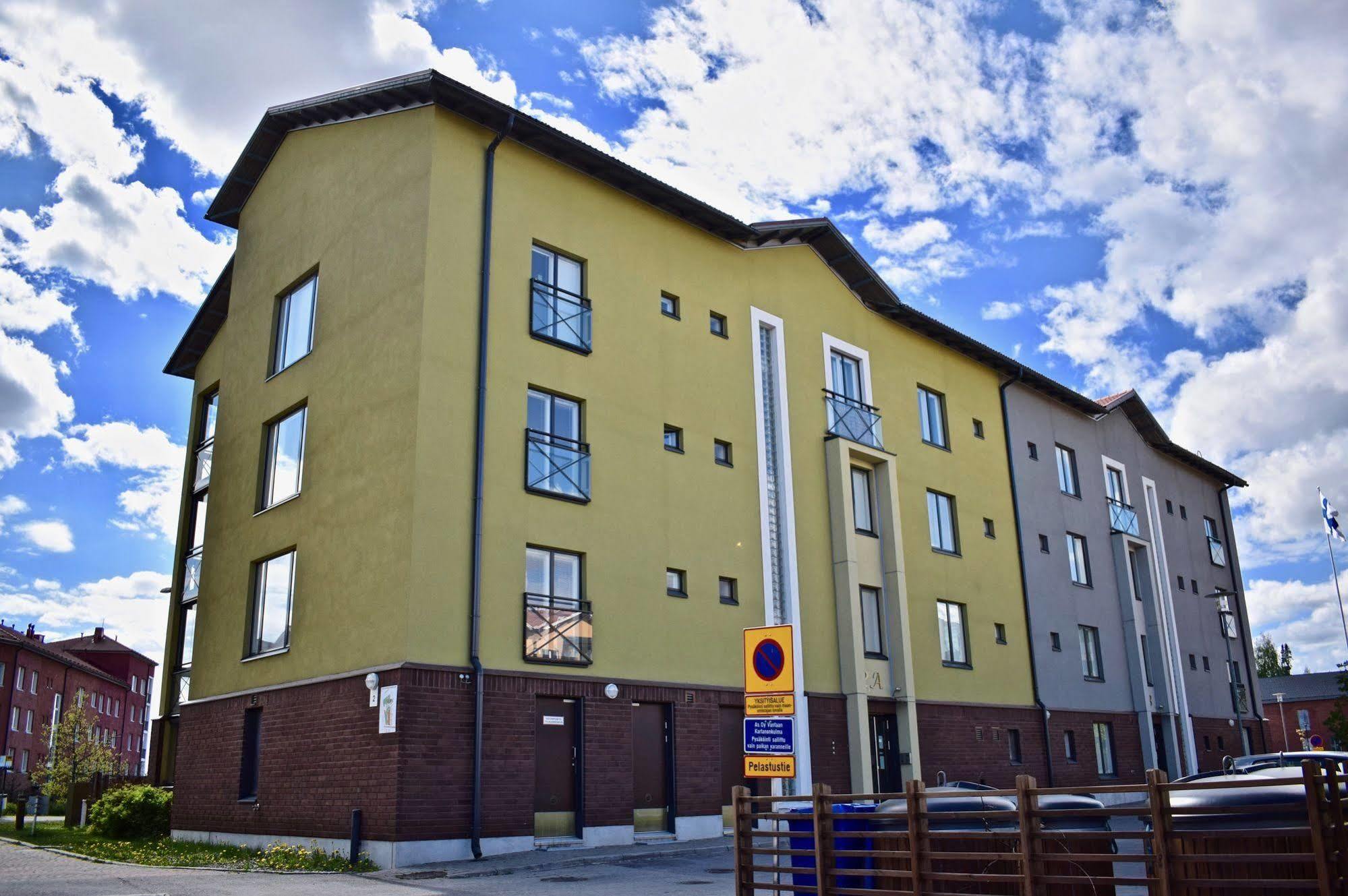 Avia Apartments Vantaa Buitenkant foto